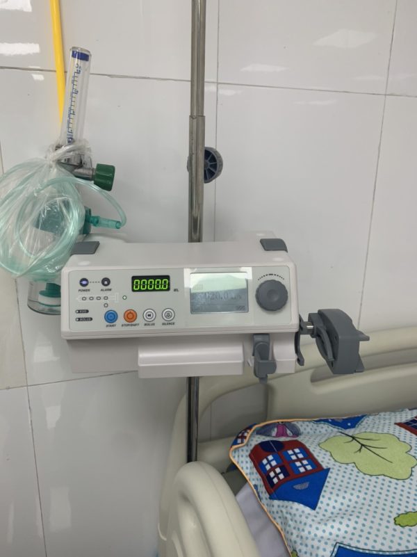 Bơm tiêm điện BYZ-810